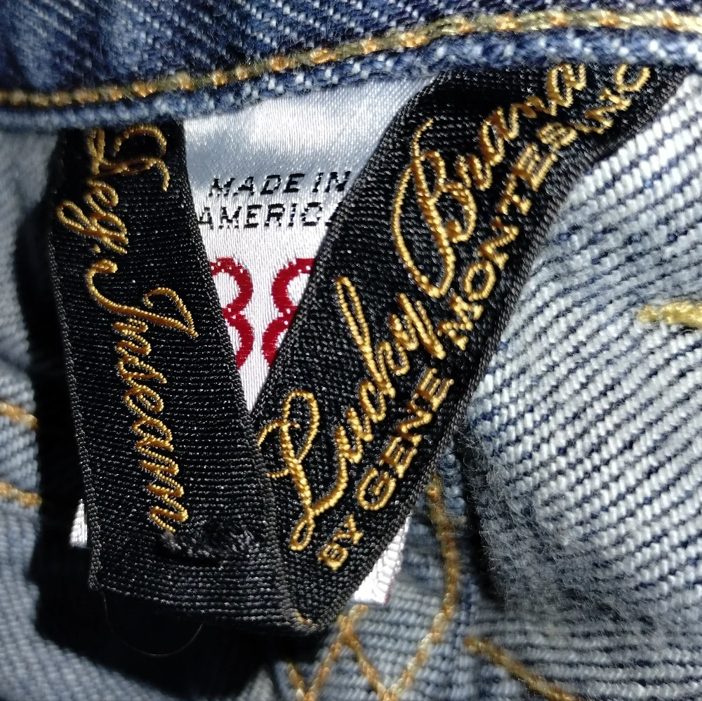 Lucky Brand Blue Jeans 38 Waist